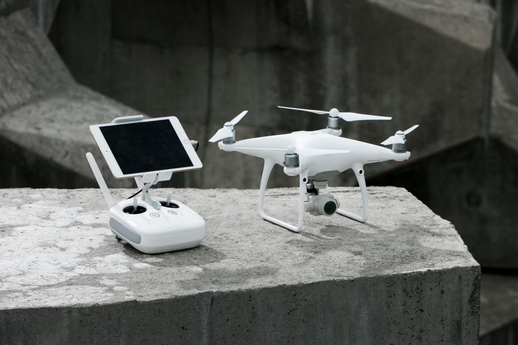 DJI Phantom 4 Advanced_foto telecomando e drone